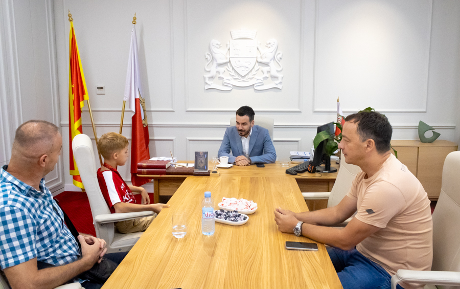 PREDSJEDNIK JOKIĆ UGOSTIO PIONIRSKOG VICEŠAMPIONA BALKANA
